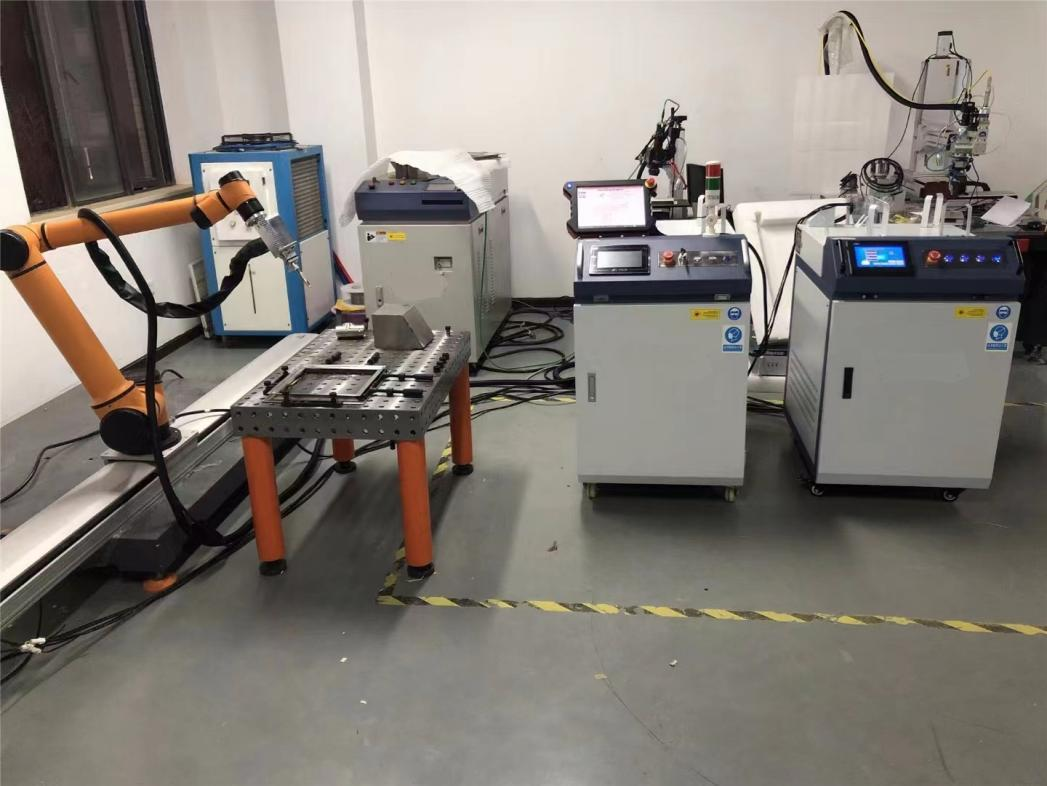 Robotic Laser Welding Machine